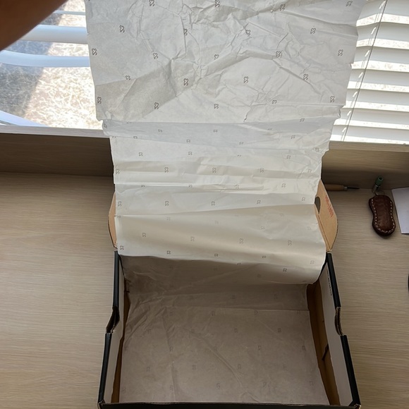 Size 8 - 2020 Jordan 1 Mid Chicago Black Toe‼️ - Picture 5 of 17